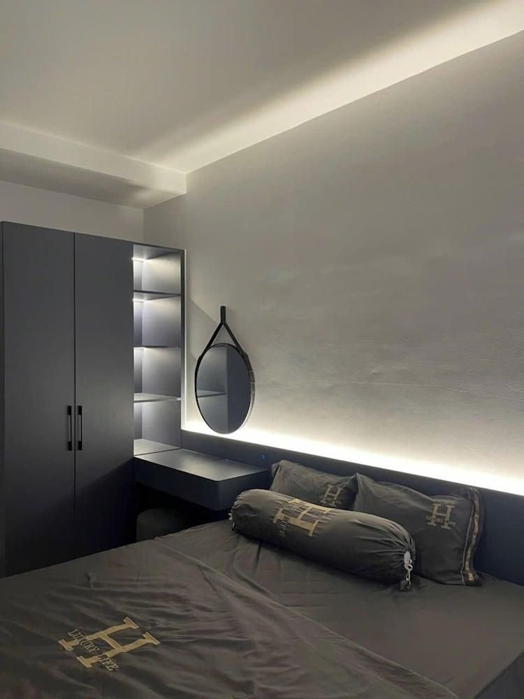 Sophia Center - Serviced Apartment