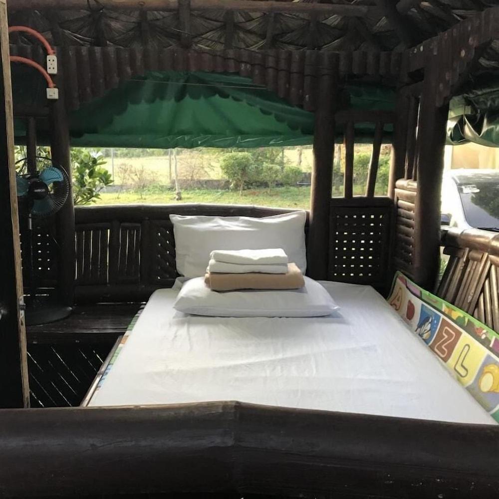 Eljoy's Forest Resort