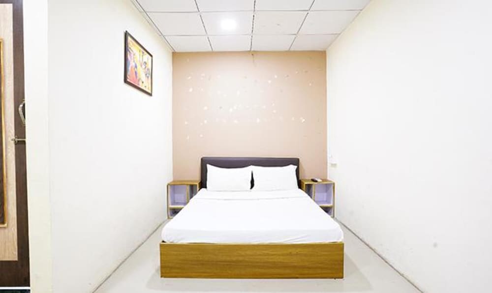 Fabhotel Infinity Rooms & Banquet