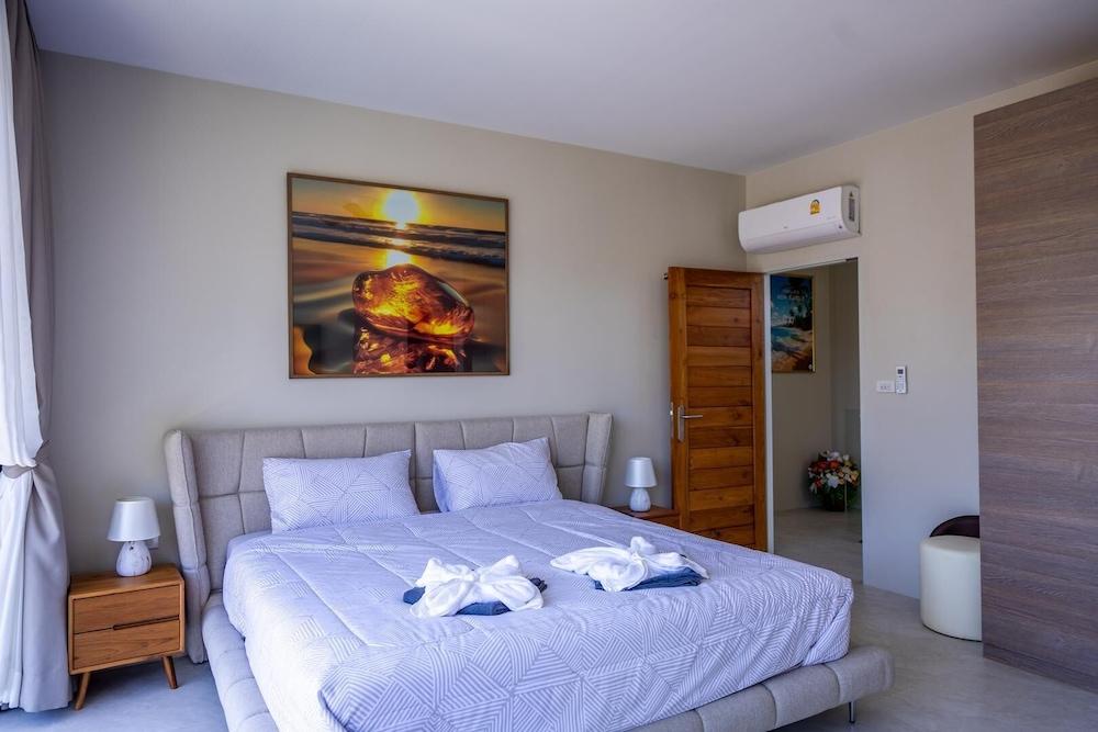 3 Bed Pool Villa Near The Beach KBR29