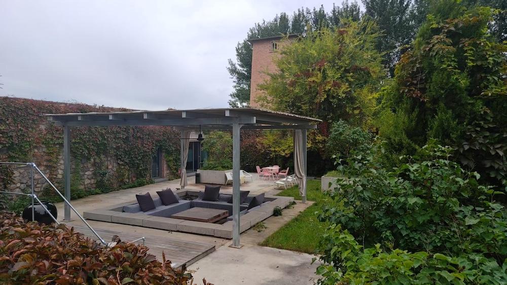 Tsingpu Badaling Retreat