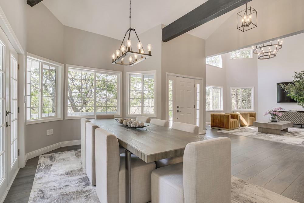 Hot Tub + Mountain Views: Luxe Lake Arrowhead Home