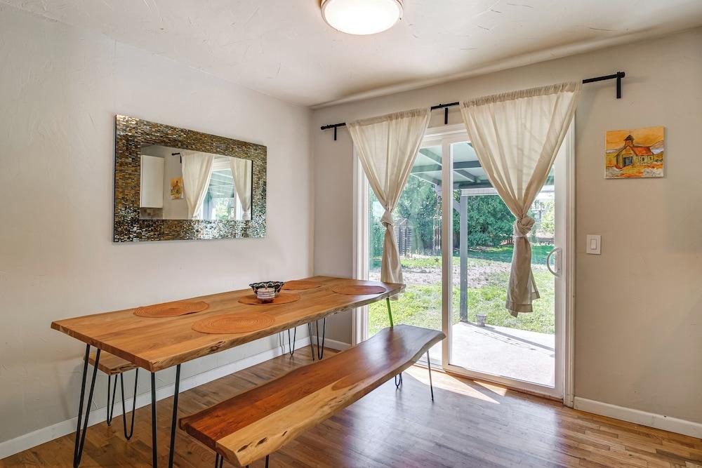 Walk to Rogue X: Medford Family Home w/ Large Yard