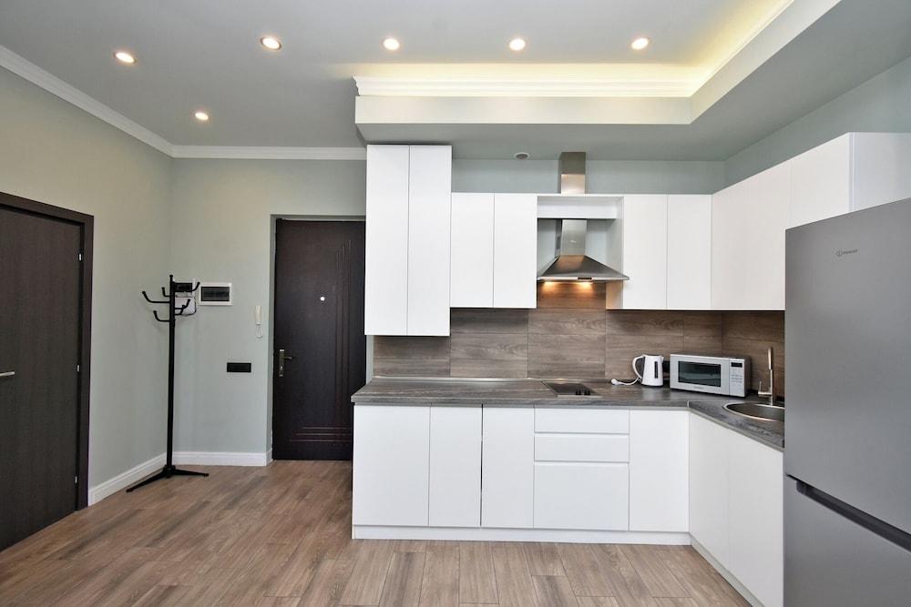 Apartment by Luxe Group AM2614