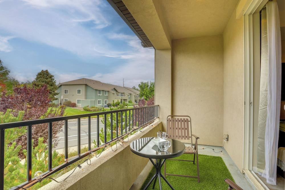 Home Base w/ Easy 1-80 Access: 4 Mi to Dtwn Reno!