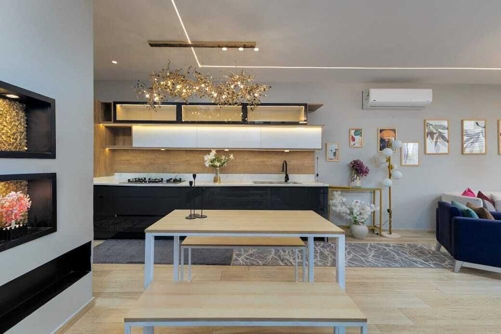 3BD Apt. With Garden in 9th District