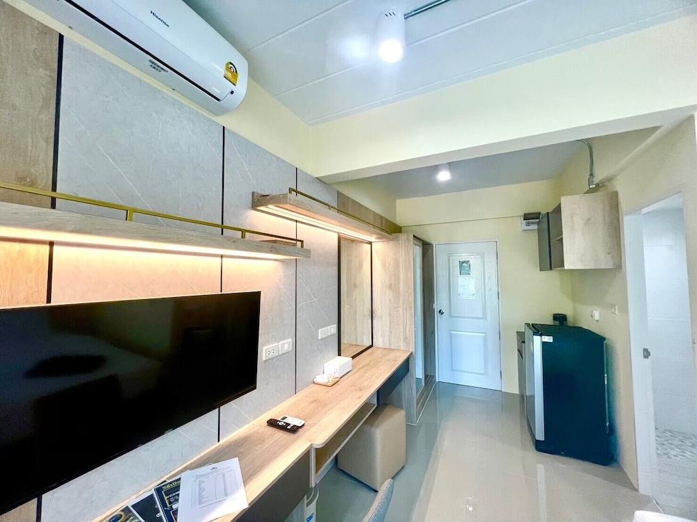 Parvati Chiva Khaoyai