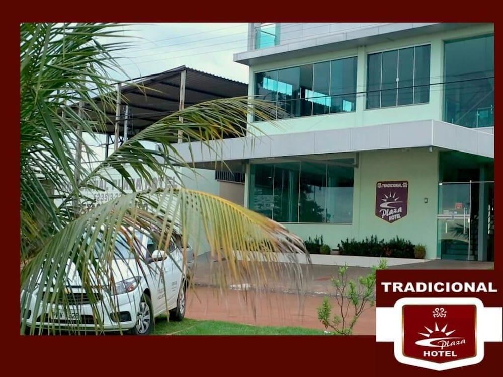 Tradicional Plaza Hotel