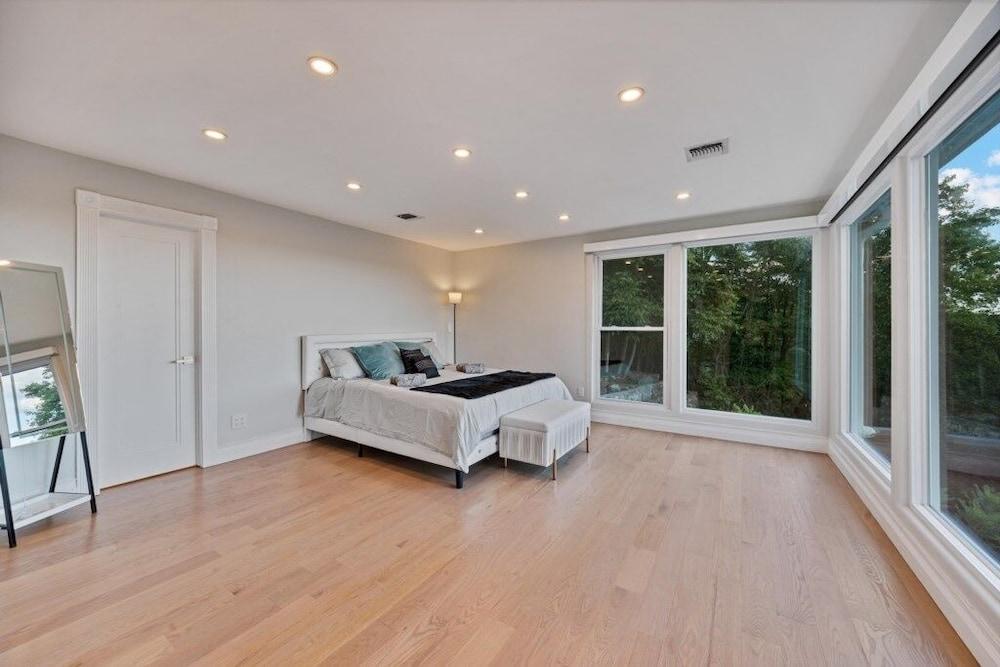 Casa Mattia - Stayshores 4 Bedroom Home