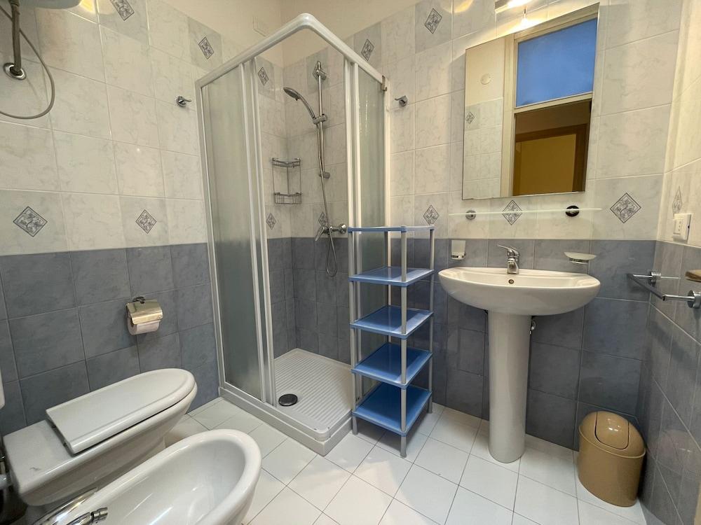 Spacious Villa With Garden and Pool