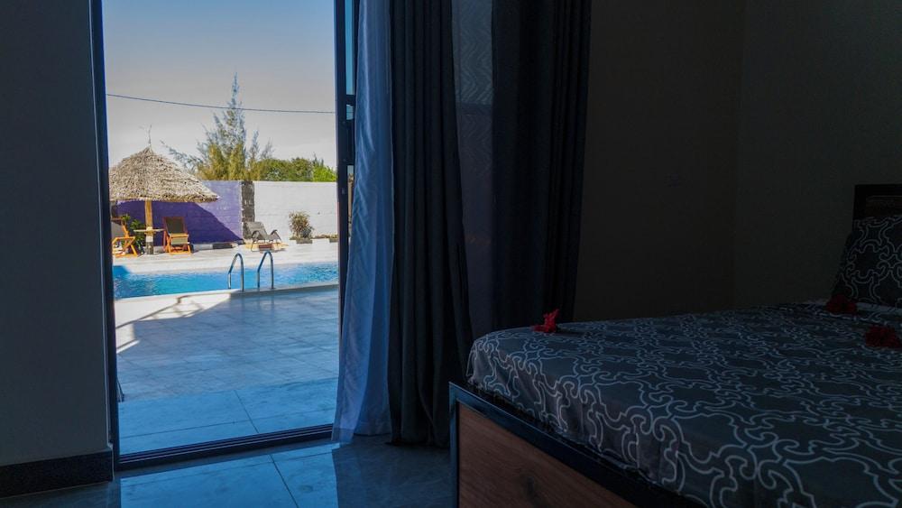 Wayma Paradise Resort