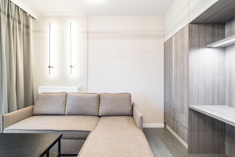 RentPlanet - Studio Zabrska