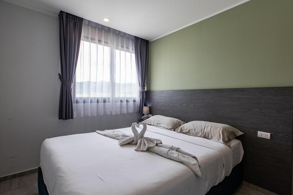 Mountain View Studio Apt T3-830