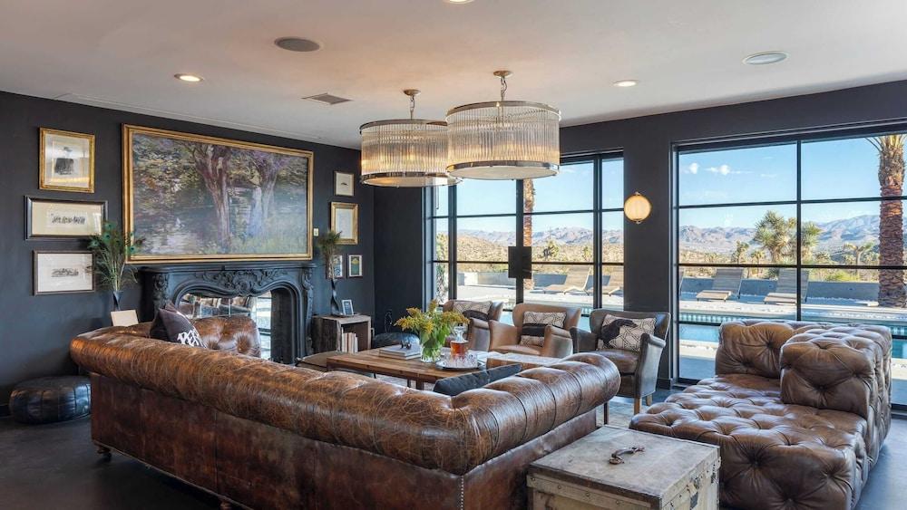 Iconic 6BR Desert Retreat w/ Pool, Pickleball & Fire Pit Joshua Tree Masion by Avantstay