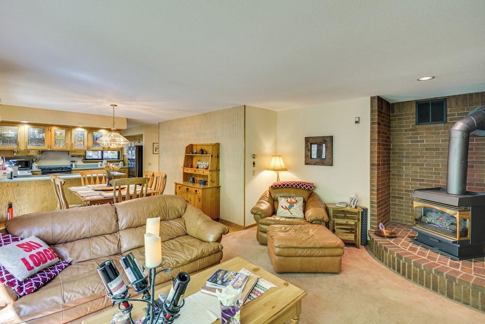 Large Family Duplex w/ Grill, Near Beaver Creek