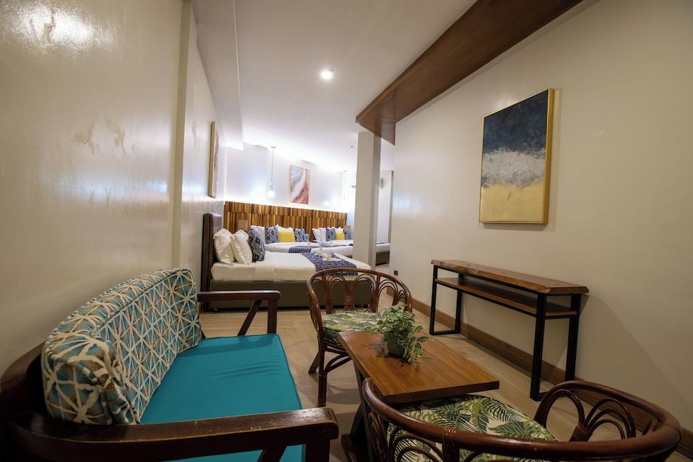 Alima ARQ Beach Resort