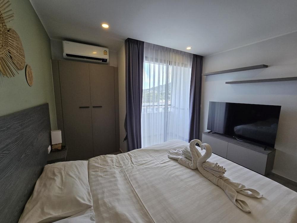 Urban Tide Studio T3 -626