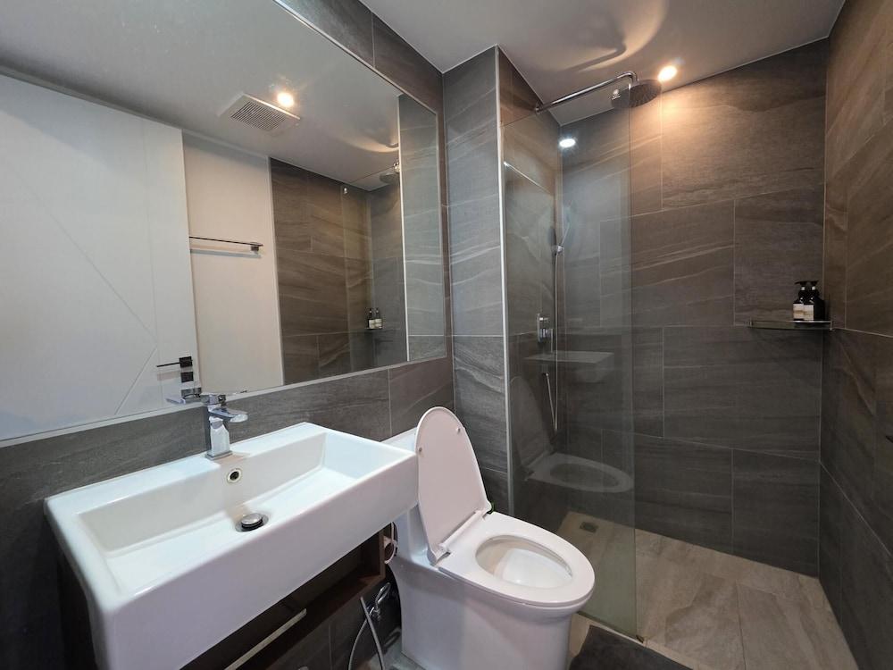 Island Drift Studio T3-332