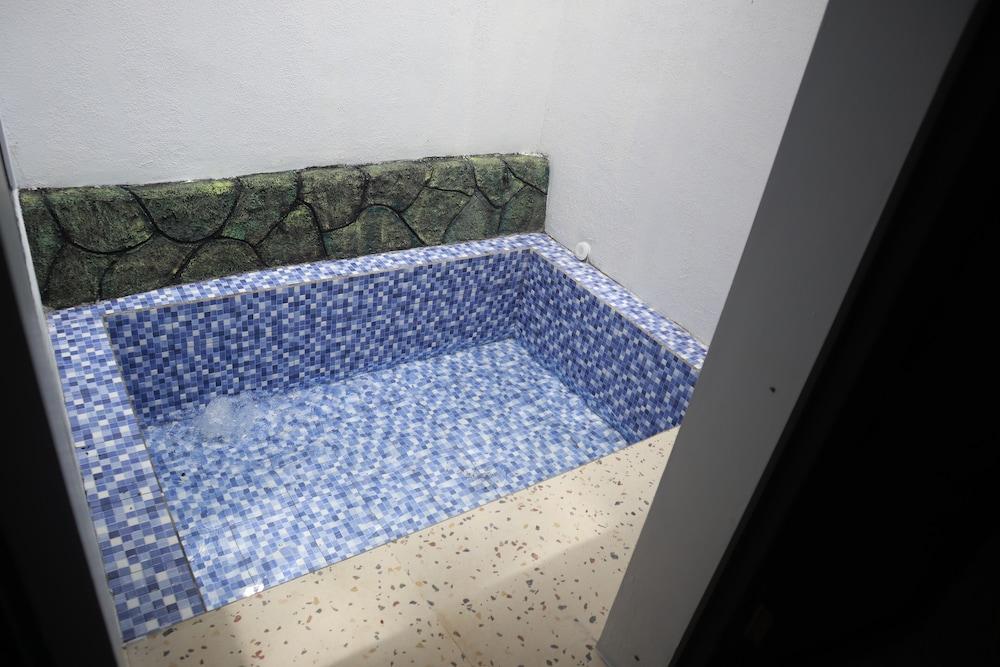 Ulya Kabin Tawangmangu