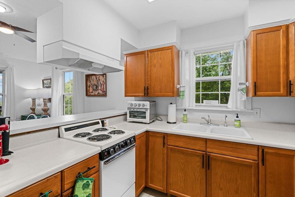 John Wayne View 3 Bedroom Cabin