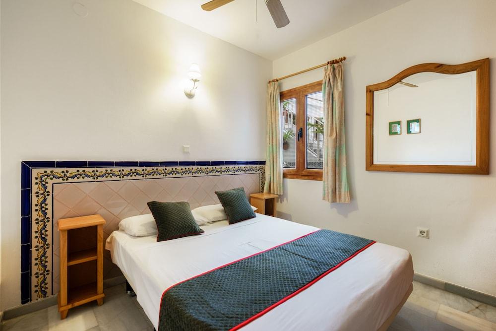 Apartamentos Pepe Mesa