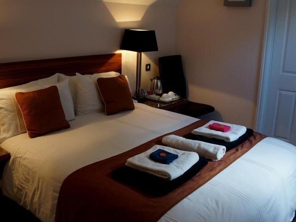 The Lyn Valley Guest House