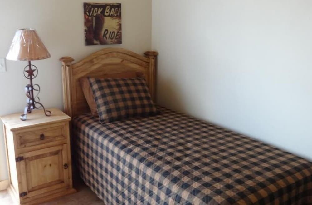 Custom Touch Village Bay City