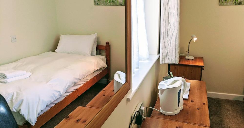 Ivybridge Guest House