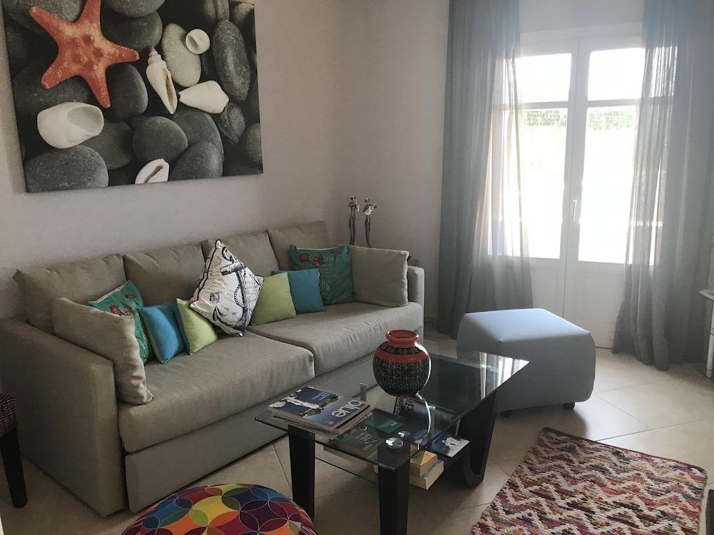 Castri Village - Kythira Quality Resort