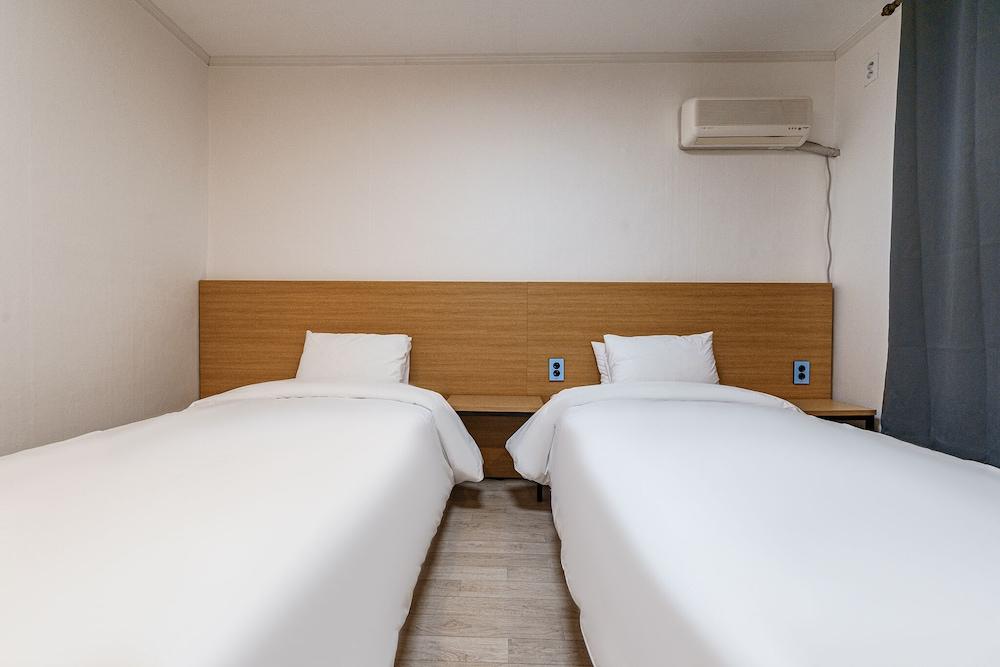 Seorak Hot Spring Mammoth Resotel