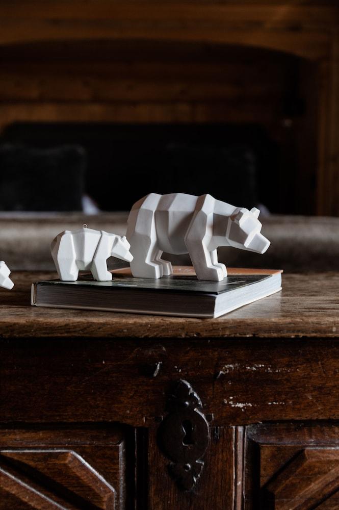 Hôtel Les Roches Fleuries