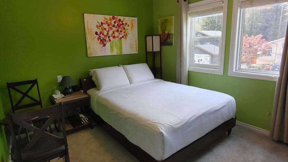 Cornerstone Bed and Breakfast