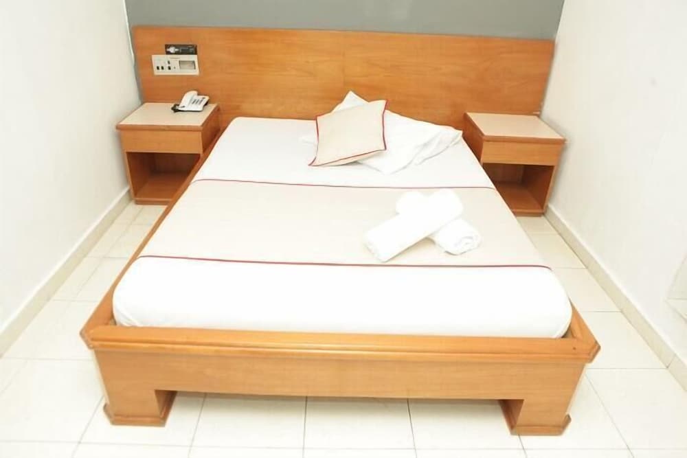 Hotel Golden Vilage Vila Maria