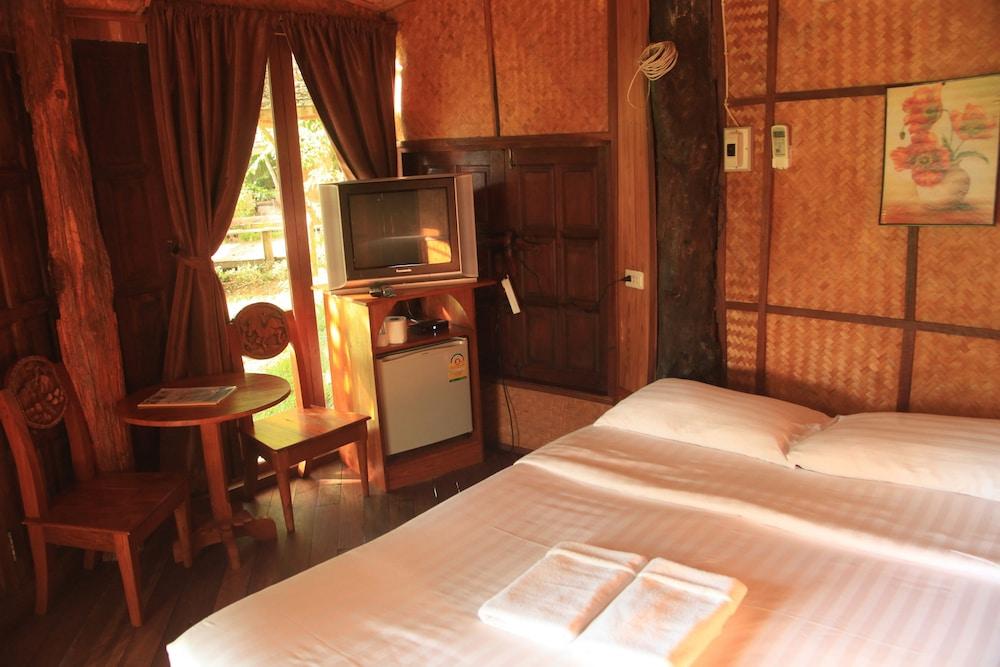 Pai Treehouse Resort