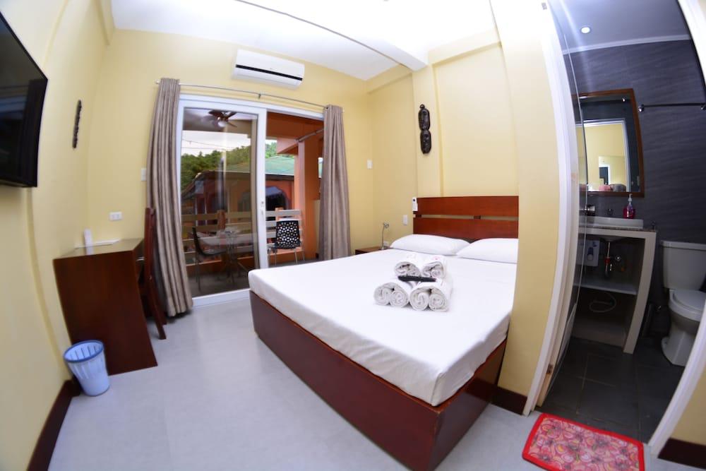 Papa Fred's Beach Resort