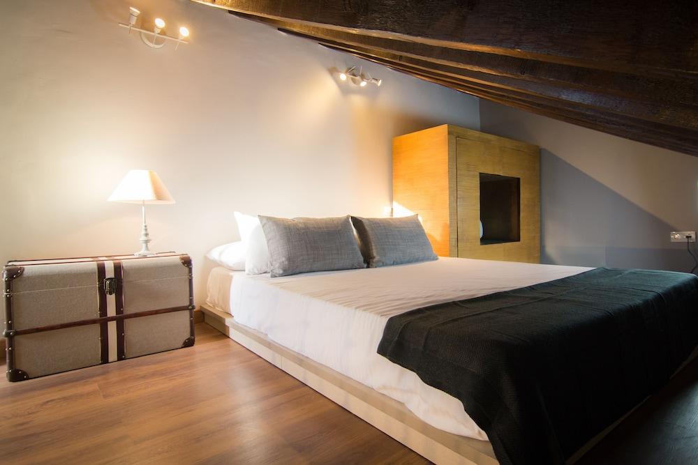 Holidays2Malaga Comfort Apartments