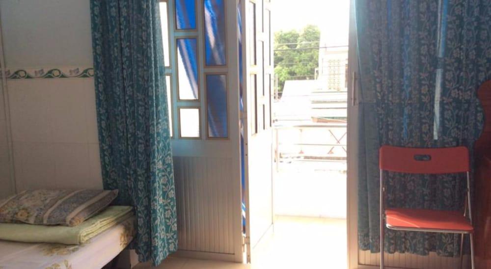 Phuong Hang Guesthouse