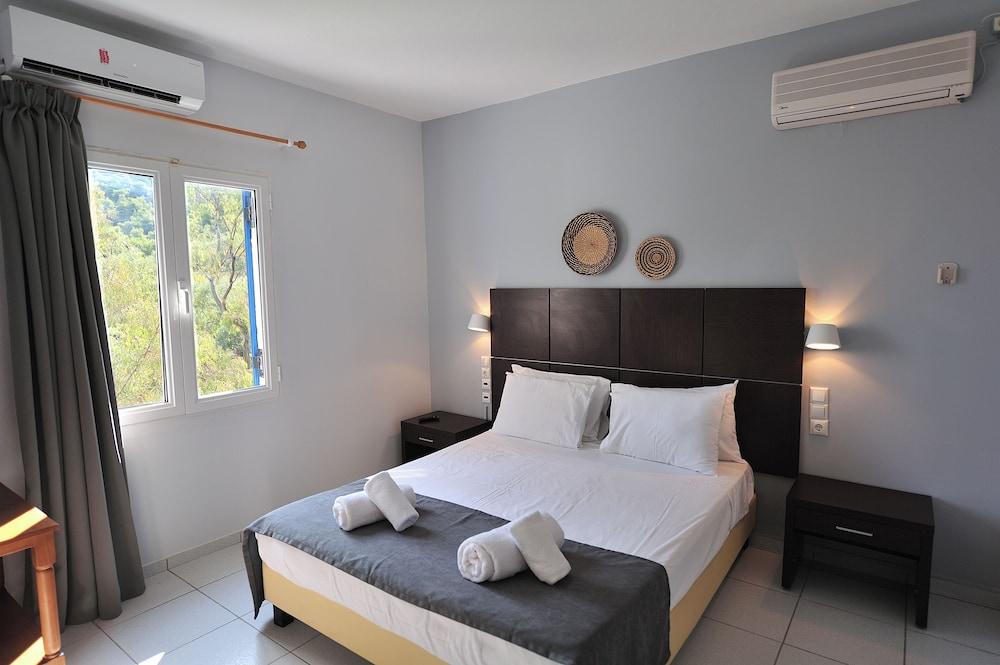 Anamar Skiathos Hotel