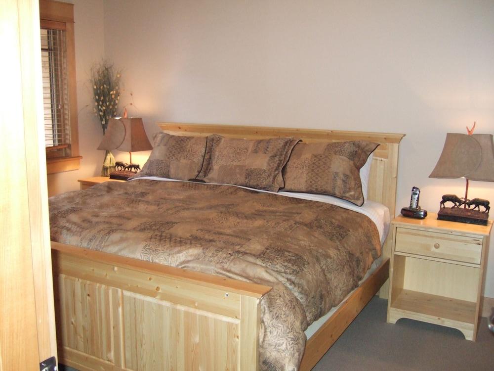 Red Mountain Village Condos