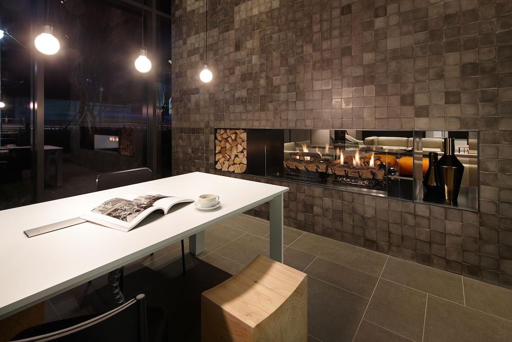 Shilla Stay Guro Digital Complex Station