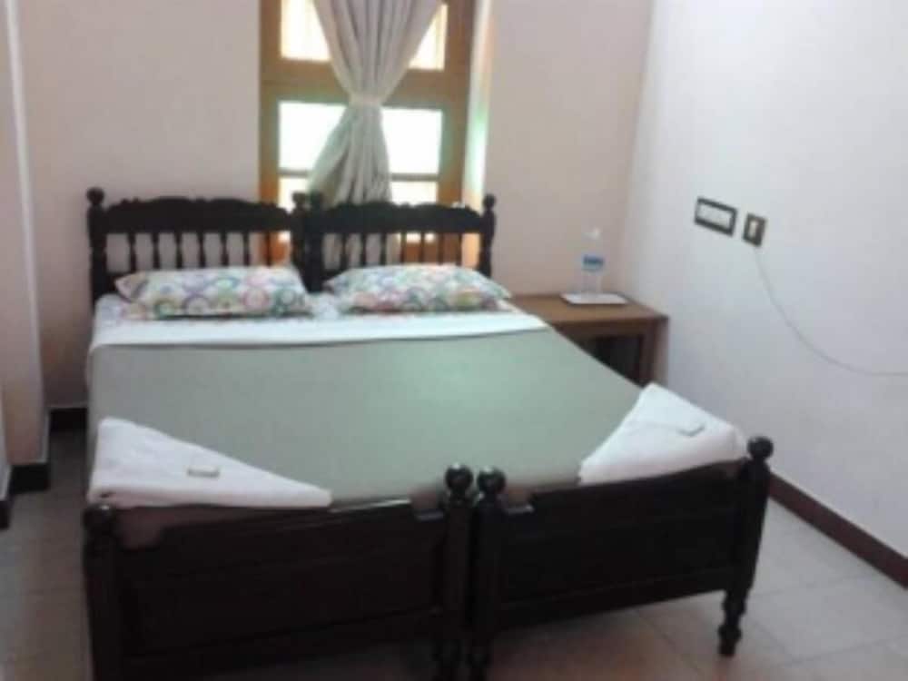 Hotel Coramandal Heritage