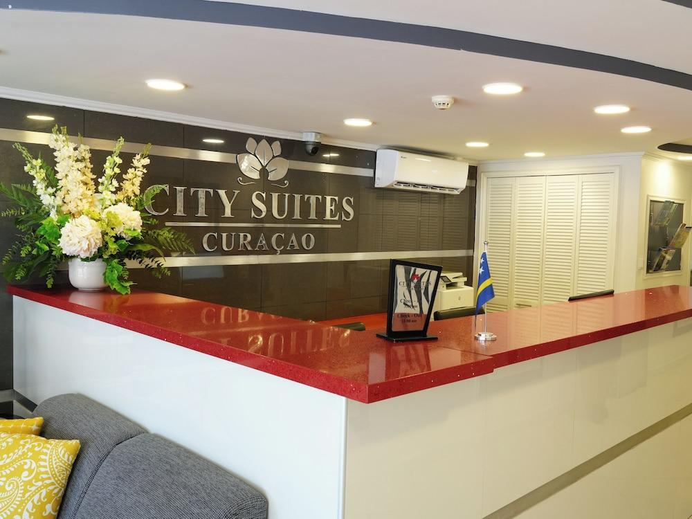 Majestic City Suites & Beach Hotel