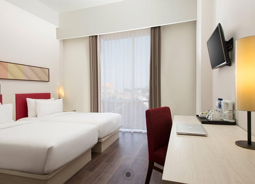 Hotel Santika Pekalongan