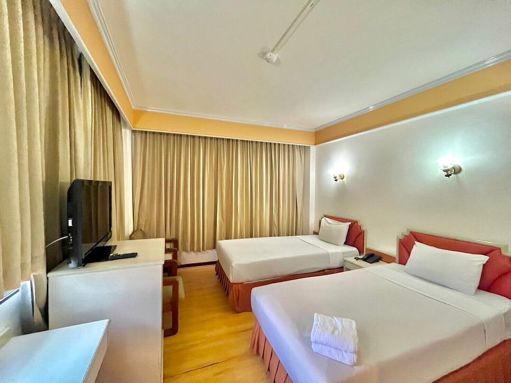 Sakura Hotel Hat Yai