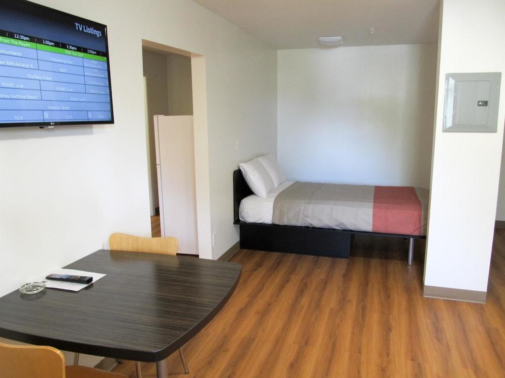 Motel 6 Augusta, GA - Fort Gordon