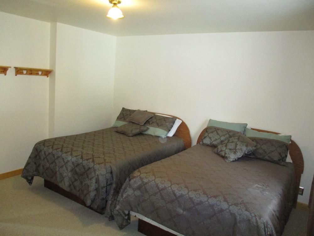 Sauble River Marina & Lodge Resort