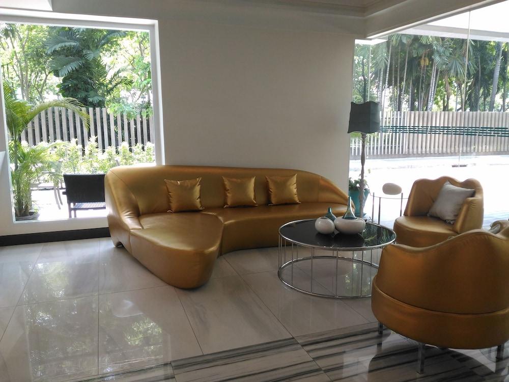 Le Tada Parkview Hotel