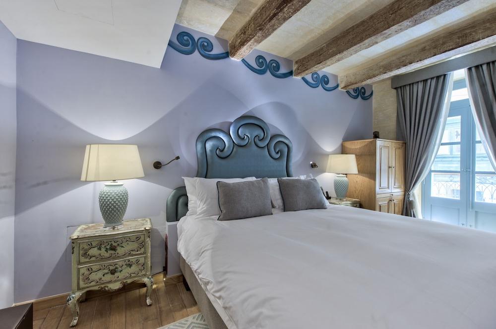 Palazzo Consiglia - IK Collection