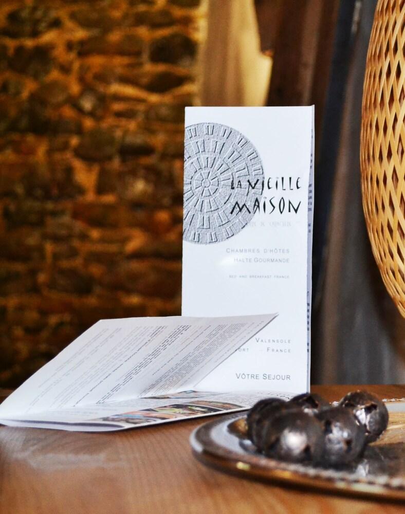 La Vieille Maison - Chambre et Halte Gourmande