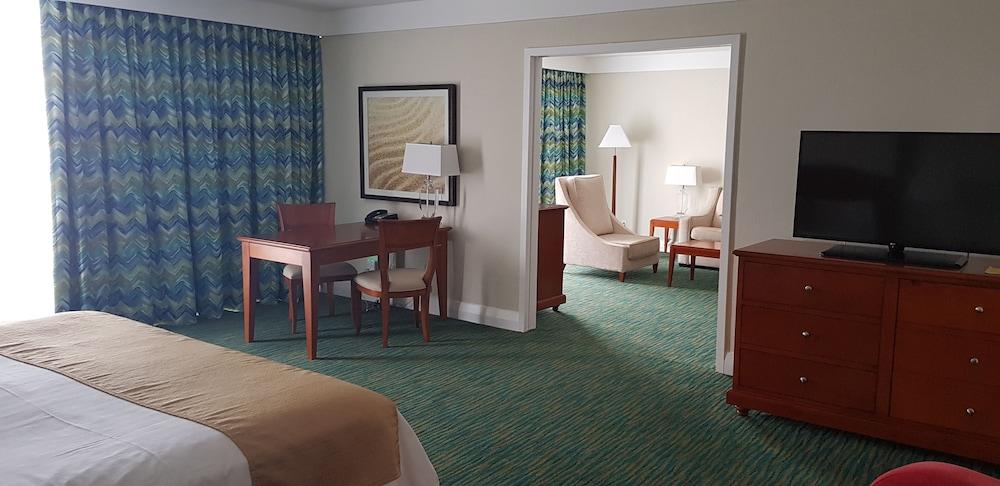 Lighthouse Pointe at Grand Lucayan - All Inclusive